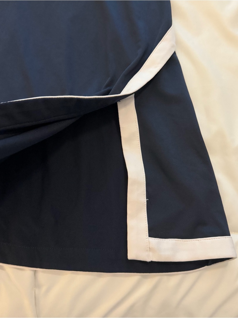 Kyodan Navy and White Sleeveless Golf Polo Golf / Active Dress - Picture 4 of 8